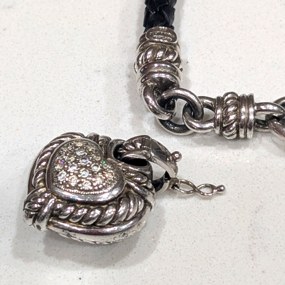 Judith Ripka 925 Sterling Silver Reversible CZ Heart Black Leather Necklace - Picture 7 of 12